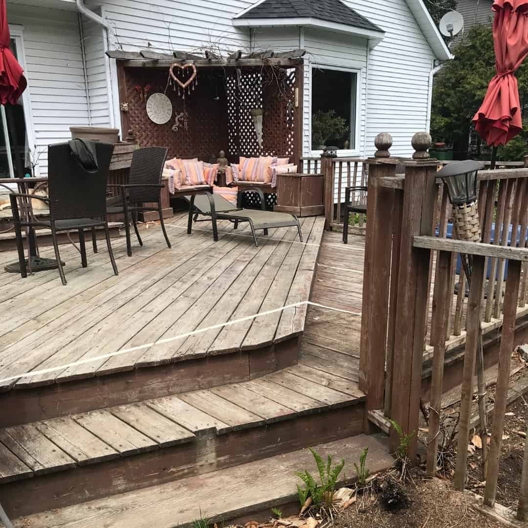 Old Deck before demolition